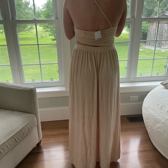 Free People Beach cover up.  Size Large.  NWT - Picture 2 of 3